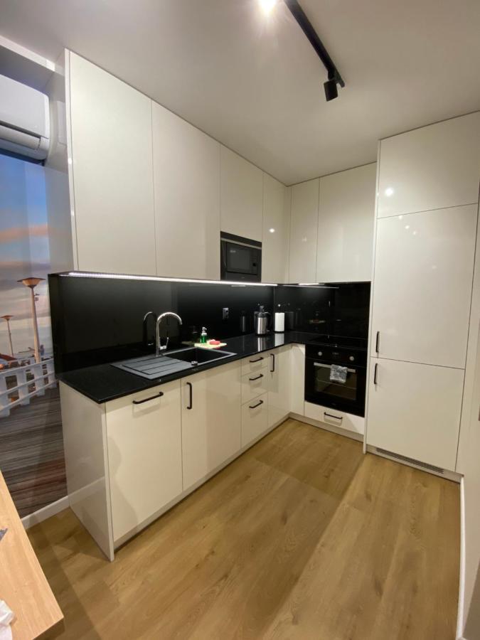 Apartamenty Magia Z Bezplatnym Parkingiem I Klimatyzacja 제수프 외부 사진
