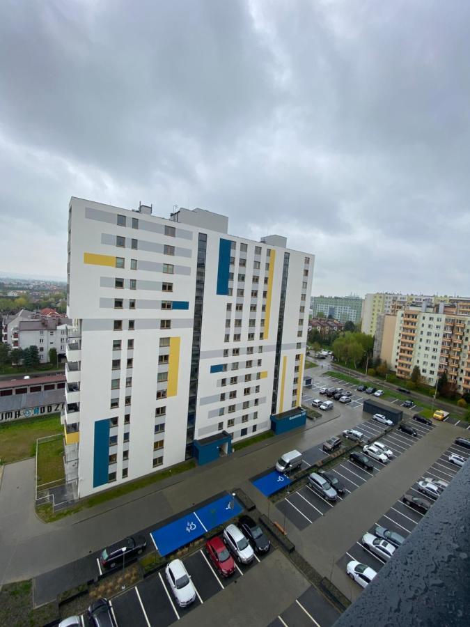 Apartamenty Magia Z Bezplatnym Parkingiem I Klimatyzacja 제수프 외부 사진