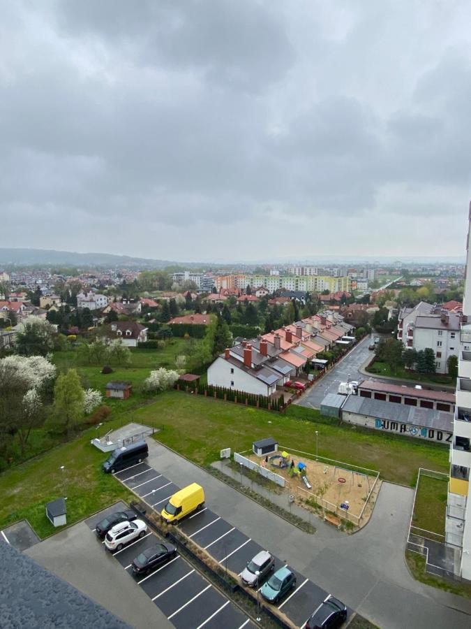 Apartamenty Magia Z Bezplatnym Parkingiem I Klimatyzacja 제수프 외부 사진